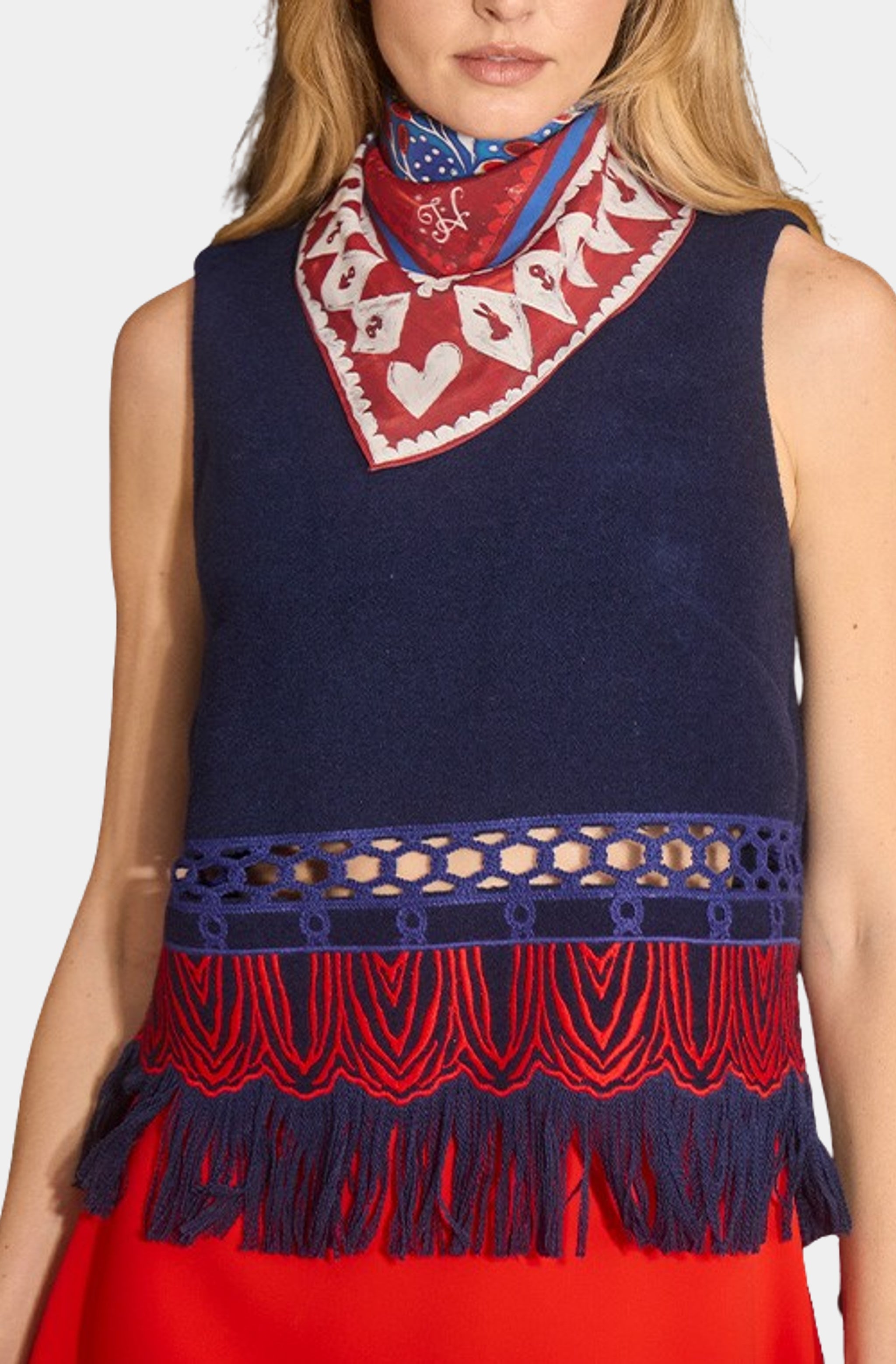 Astor Top