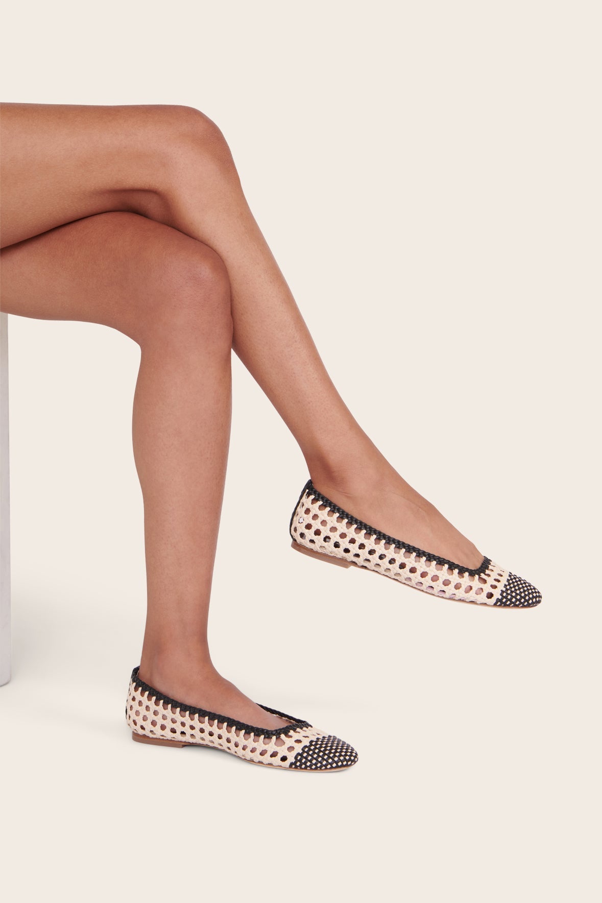 Nell Mary Jane Flat