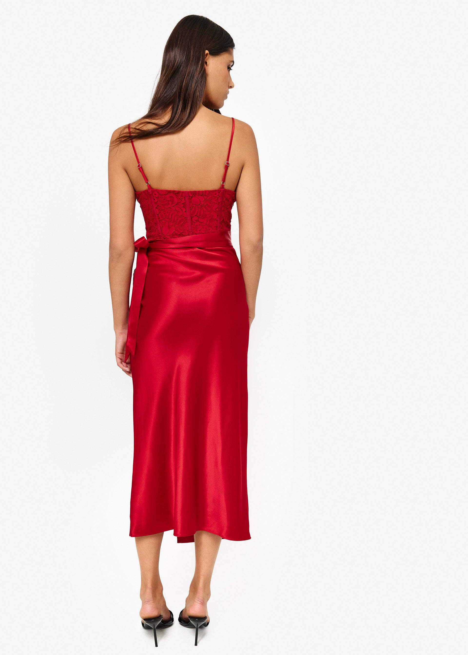 cami nyc tricia corset dress The Tricia Dress is back in stock in two timeless colors Dont miss out on this Cami favorite!, #backinstock #fashionfaves #dressinspo #stylestaple #timelessfashion #classicstyle #trendingnow