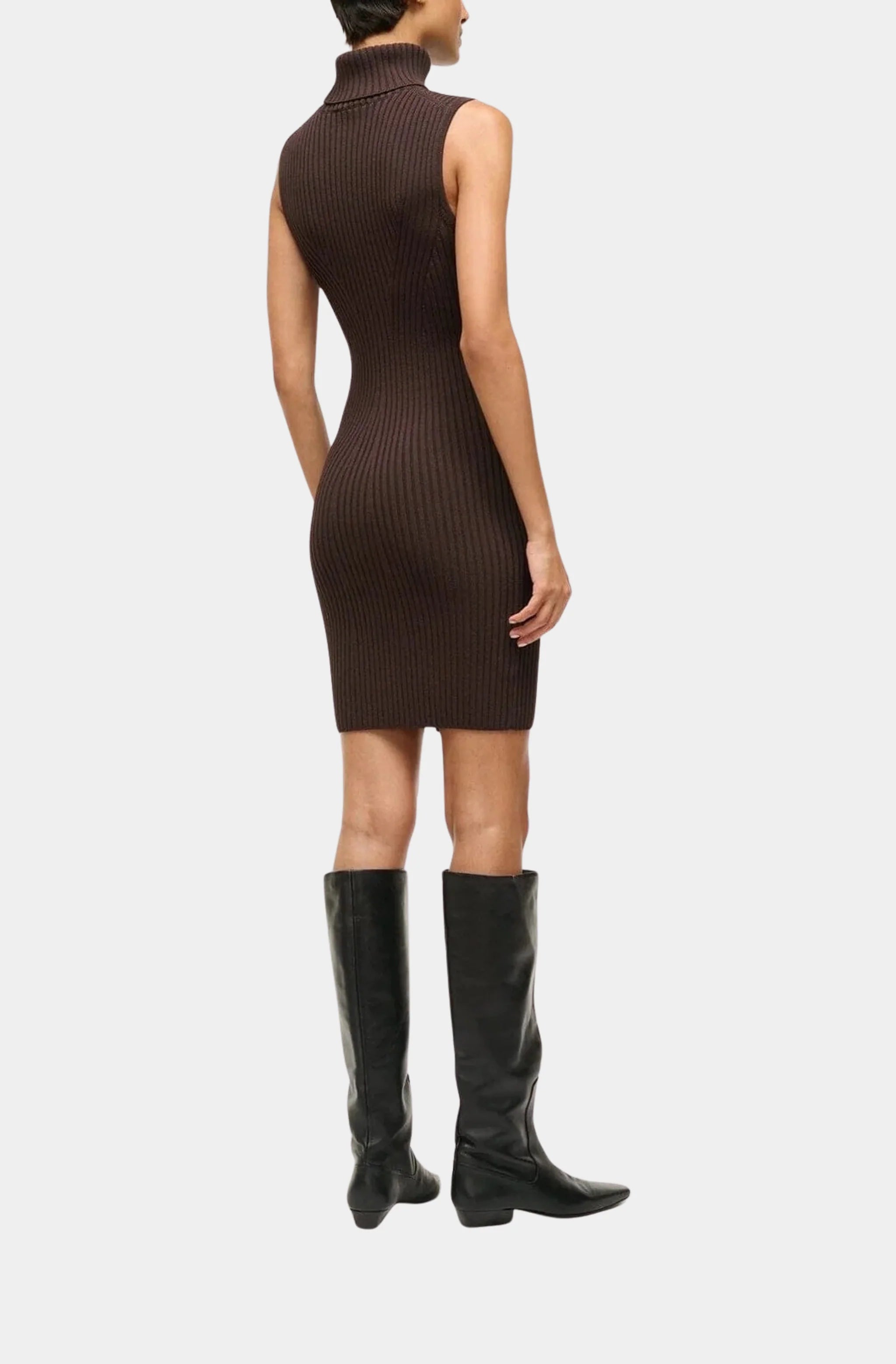 Wally Flat Boot