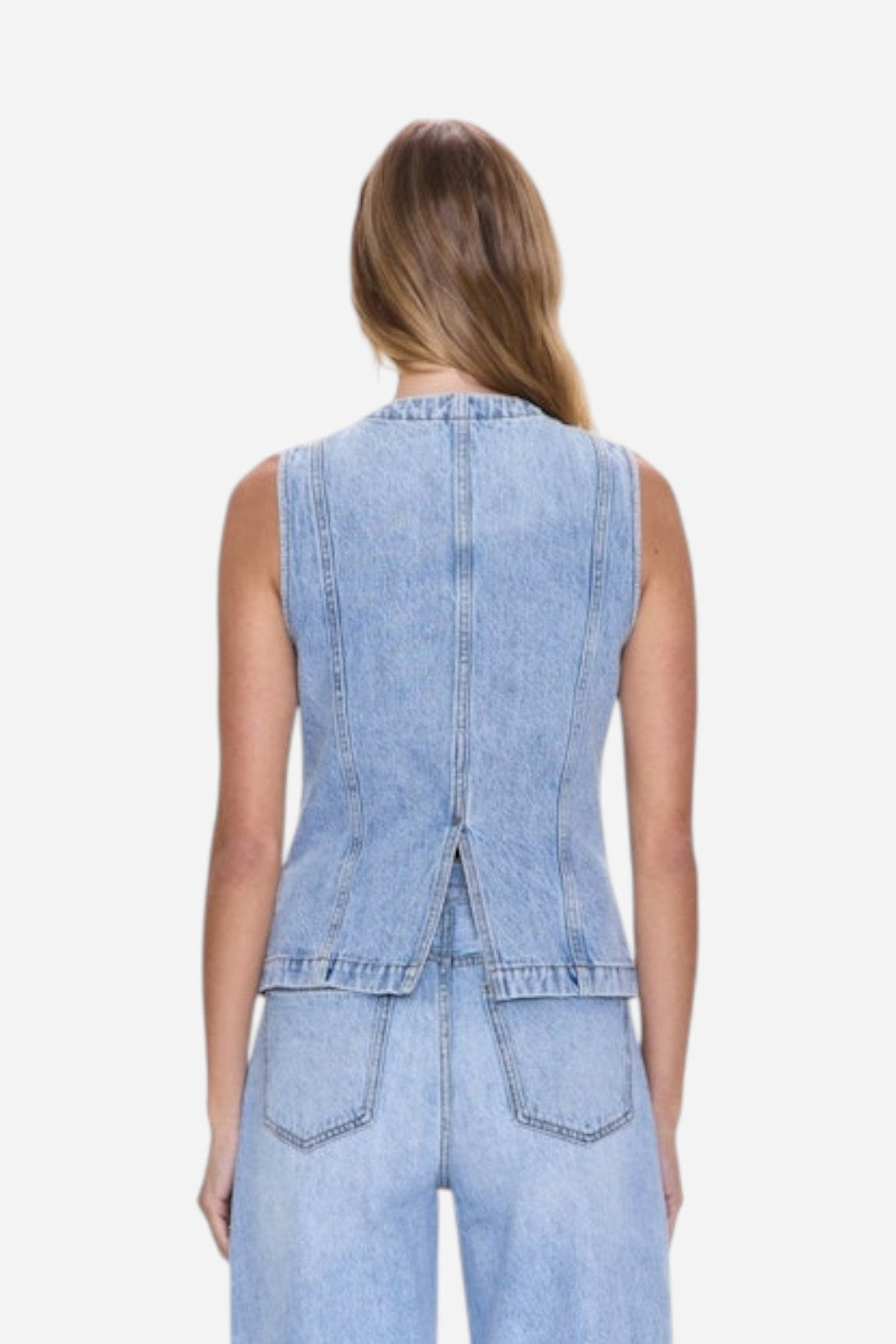 Gia Vest