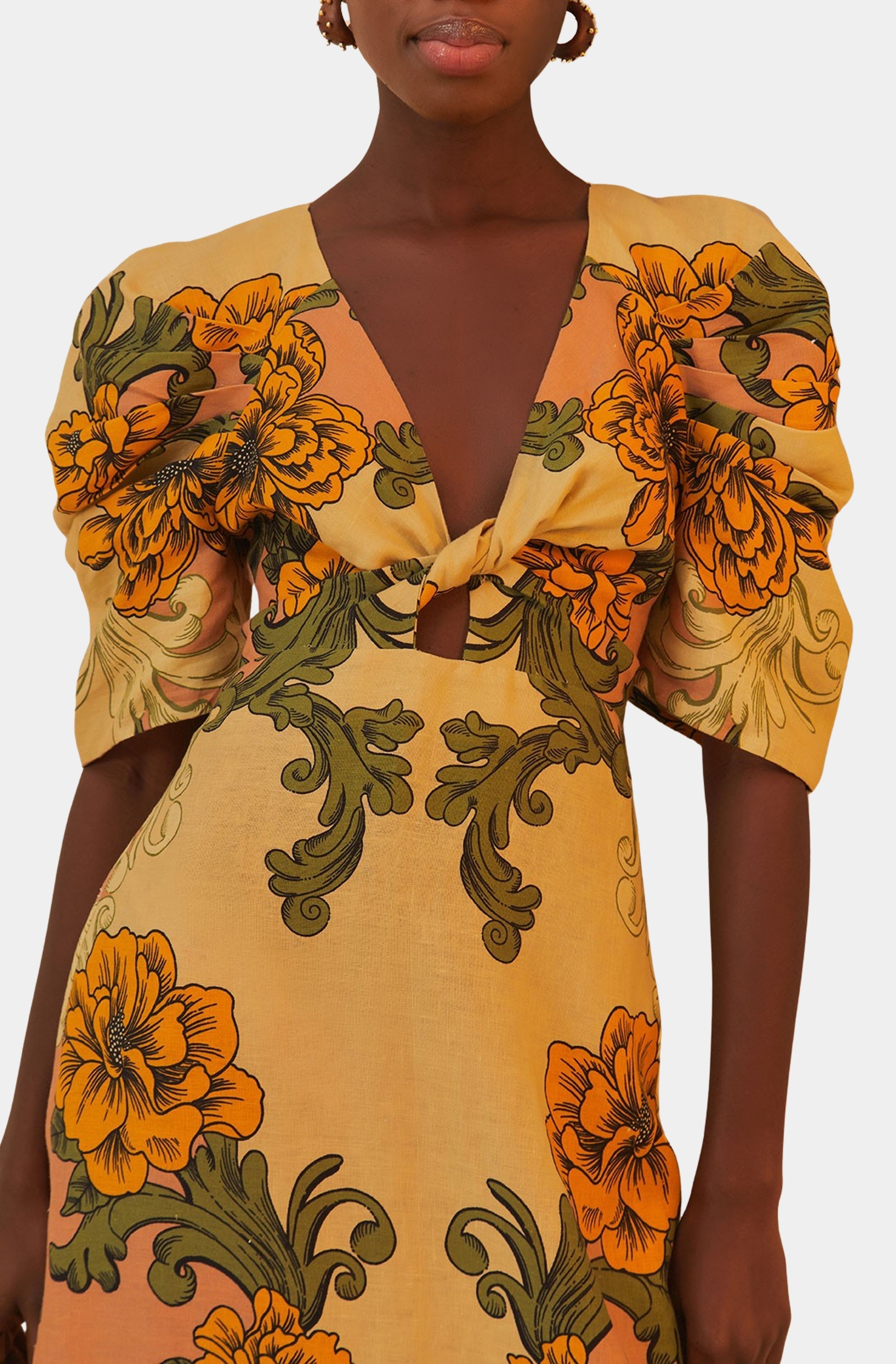 Delicate Flower Arabesques Short Sleeve Midi Dress Delicate Flower Arabesques Short Sleeve Midi Dress