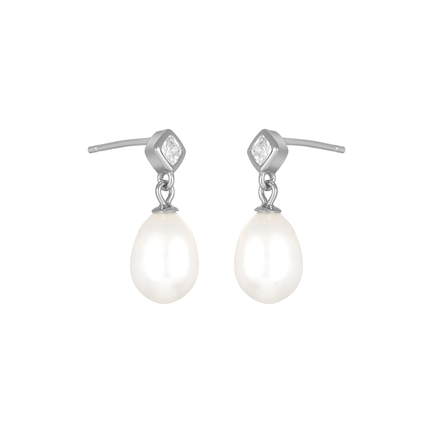 Mae Pearl Stud Earring