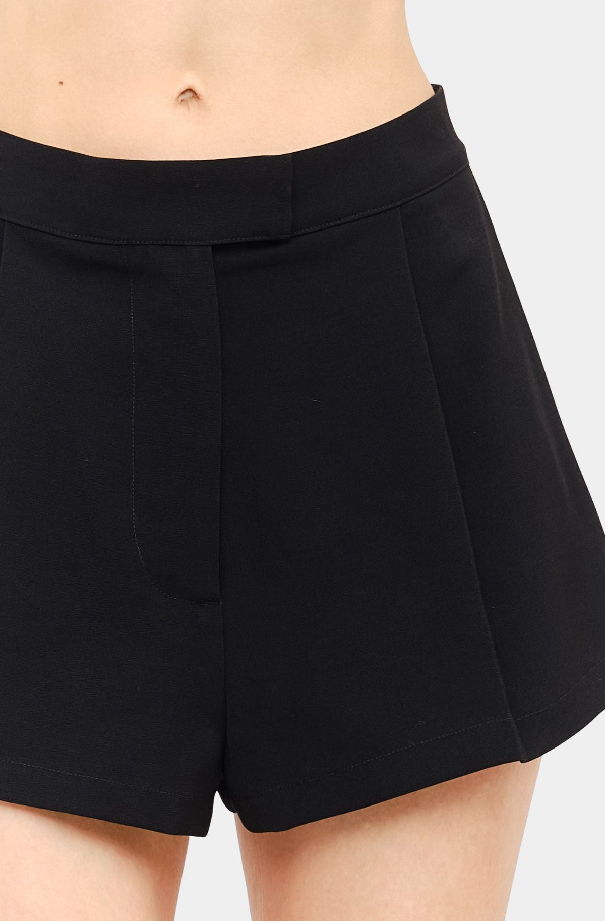 Halden Shorts