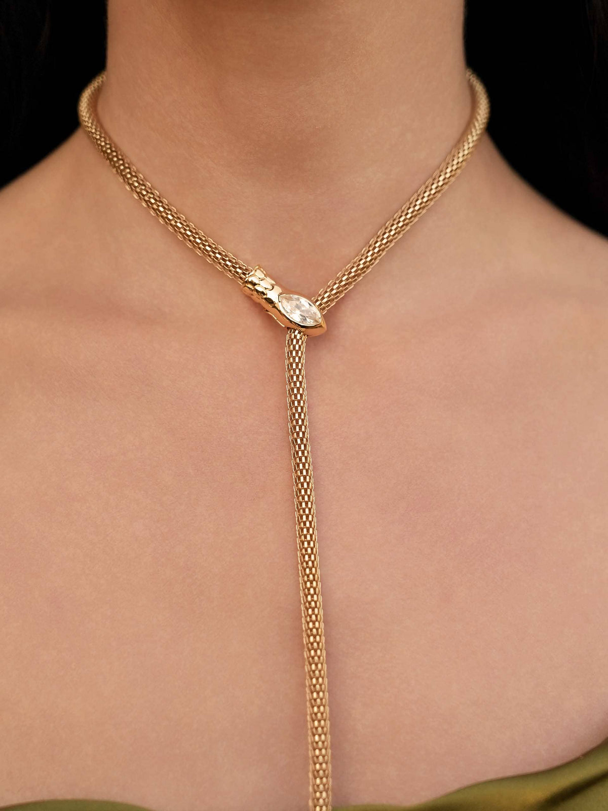 Serpentina Lariat